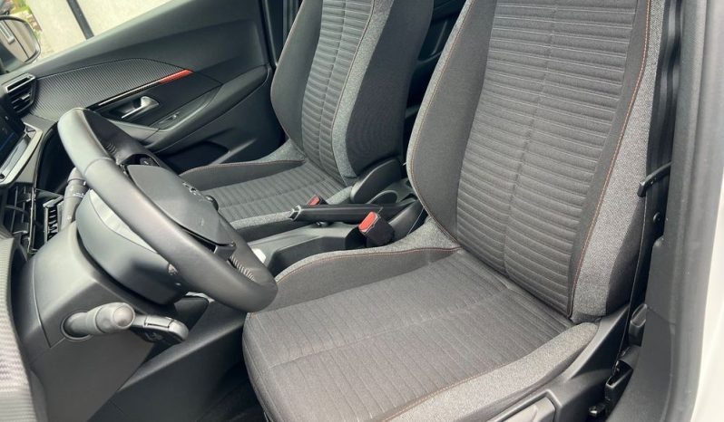 Peugeot 2008 1.5 BlueHDi Active Pack S&S full