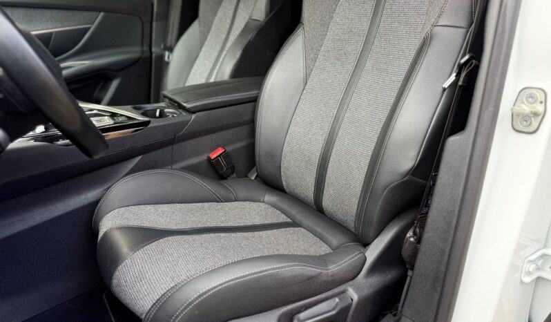 Peugeot 3008 1.5 BlueHDi Allure S&S EAT8 full