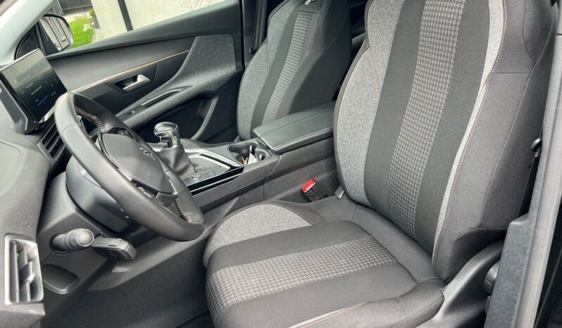 Peugeot 3008 1.5 BlueHDi Active Pack S&S full