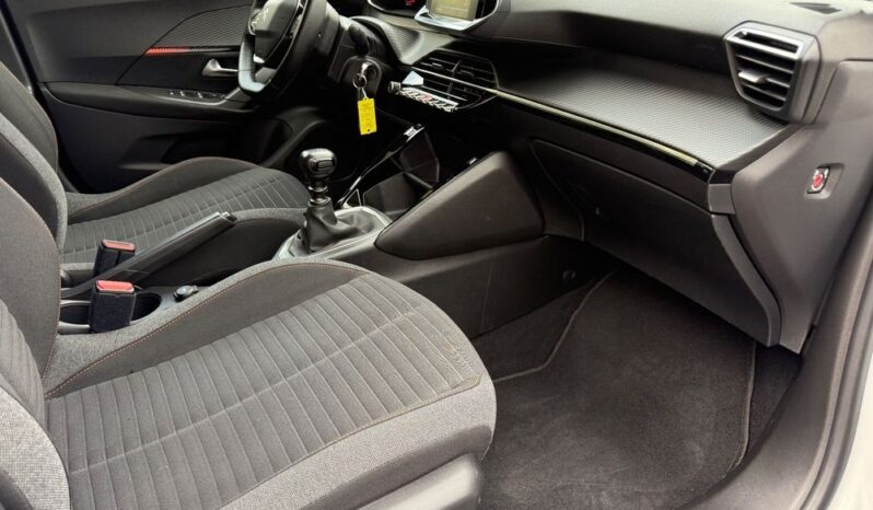 Peugeot 2008 BlueHDi 110 Active Pack full