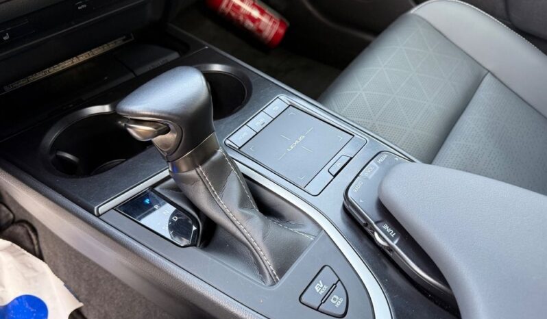 Lexus UX 200 Executive Line full