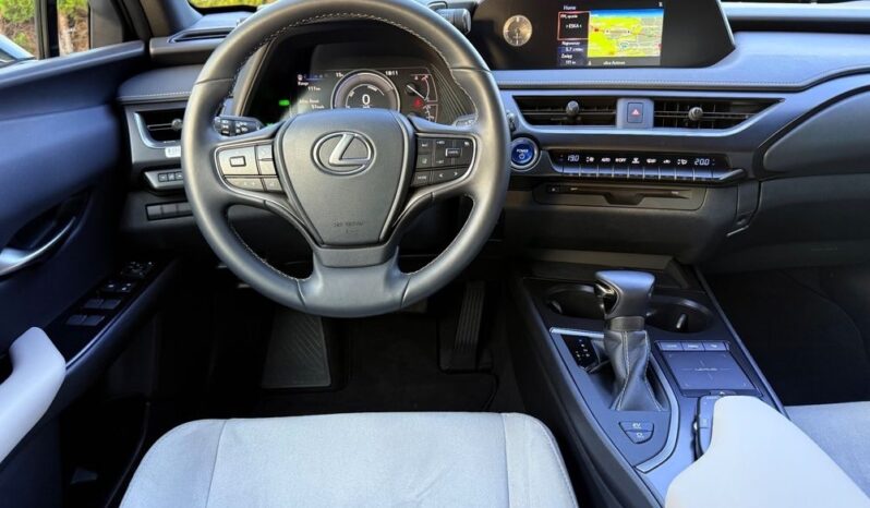 Lexus UX 250h Business Edition full