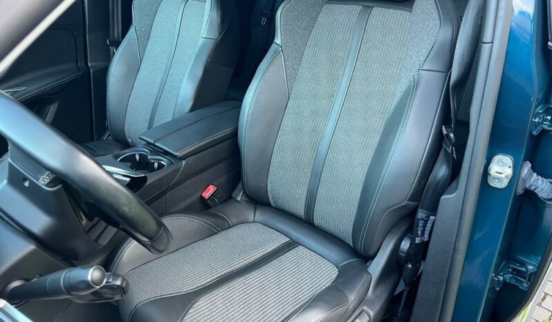 Peugeot 3008 1.5 BlueHDi Allure Pack S&S full
