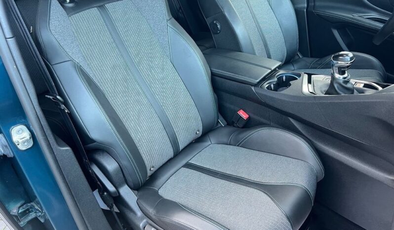 Peugeot 3008 1.5 BlueHDi Allure Pack S&S full