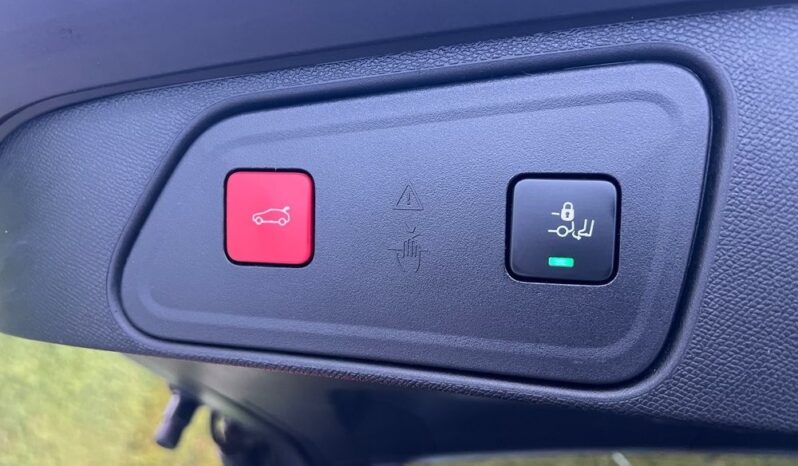 Peugeot 3008 1.5 BlueHDi Allure Pack S&S full