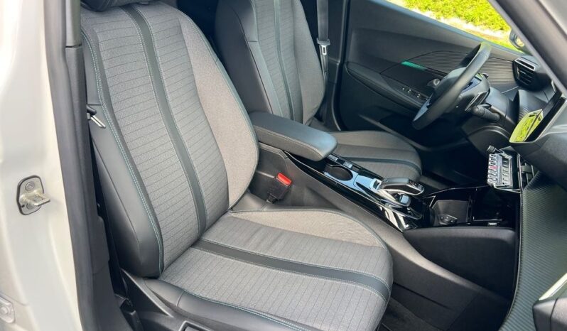 Peugeot 2008 BlueHDi 130 Allure S&S EAT8 full