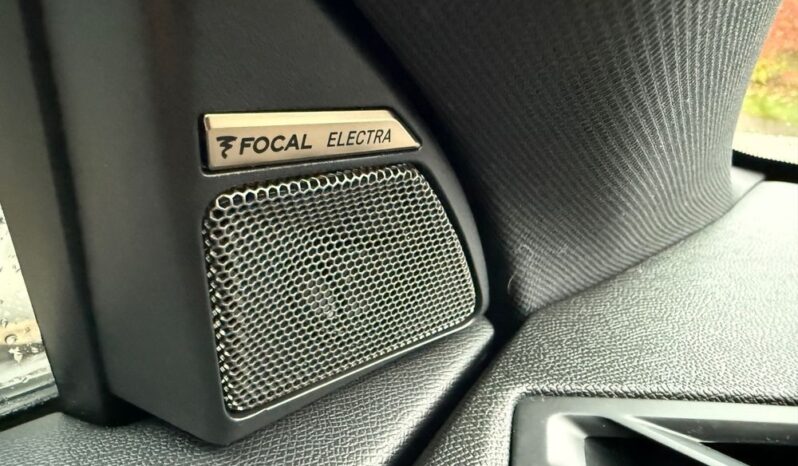 DS Automobiles DS 7 Crossback 1.6 E-Tense Performance Line full