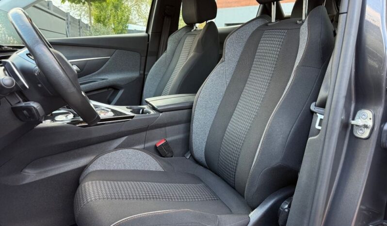 Peugeot 3008 BlueHDi 130 Stop & Start EAT8 Active Business-Paket full