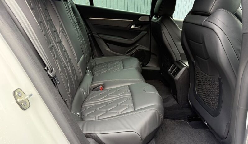 Peugeot 508 Plug-In Hybrid 225 e-EAT8 GT full