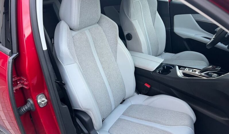 Peugeot 3008 BlueHDi 130 Stop & Start EAT8 Allure Pack full