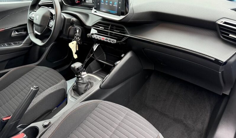 Peugeot 2008 PureTech 130 Active Pack full