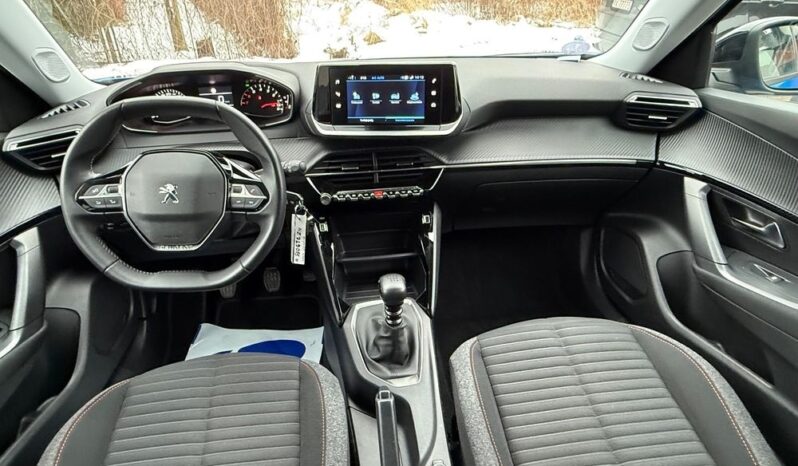 Peugeot 2008 PureTech 130 Active Pack full