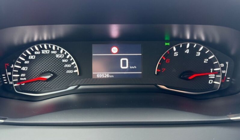 Peugeot 2008 PureTech 130 Active Pack full