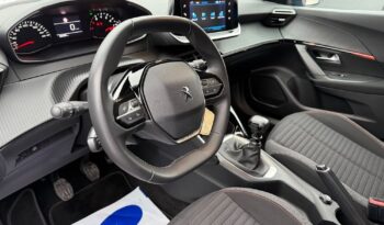 Peugeot 2008 PureTech 130 Active Pack full