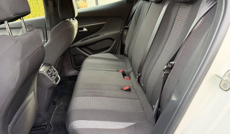 Peugeot 3008 BlueHDi 130 Stop & Start EAT8 Active Business-Paket full