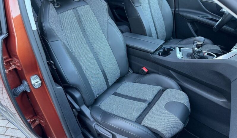 Peugeot 3008 BlueHDi 130 Stop & Start Allure Business-Paket full