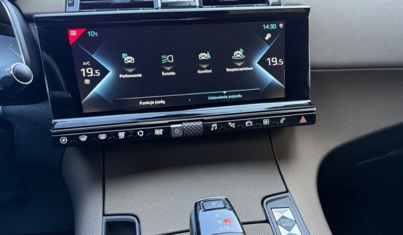 DS Automobiles DS 7 Crossback full