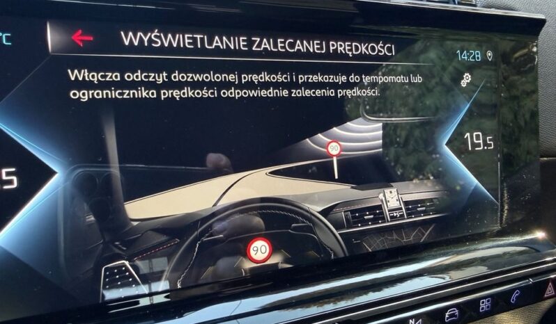 DS Automobiles DS 7 Crossback full