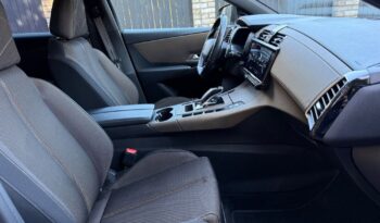 DS Automobiles DS 7 Crossback full