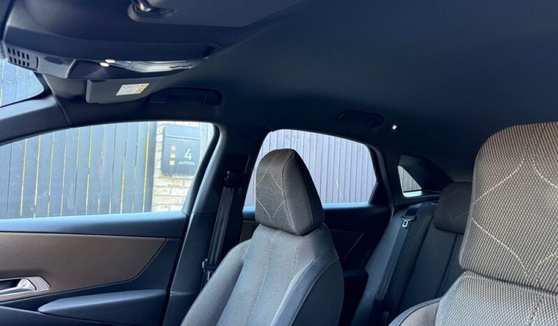 DS Automobiles DS 7 Crossback full