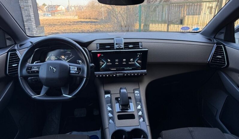 DS Automobiles DS 7 Crossback full