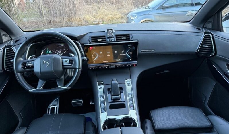 DS Automobiles DS 7 Crossback full