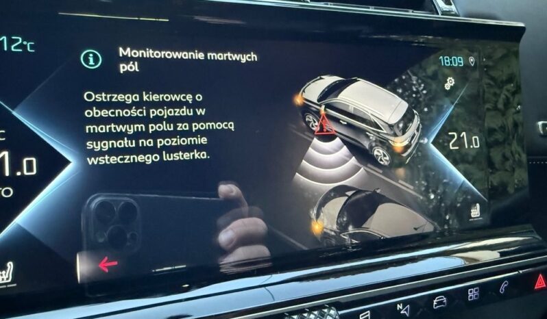 DS Automobiles DS 7 Crossback full