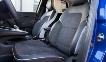 Renault Captur 1.6 E-TECH Plug-In Intens full