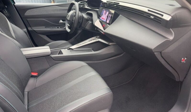 Peugeot 308 BlueHDi 130 EAT8 Allure full