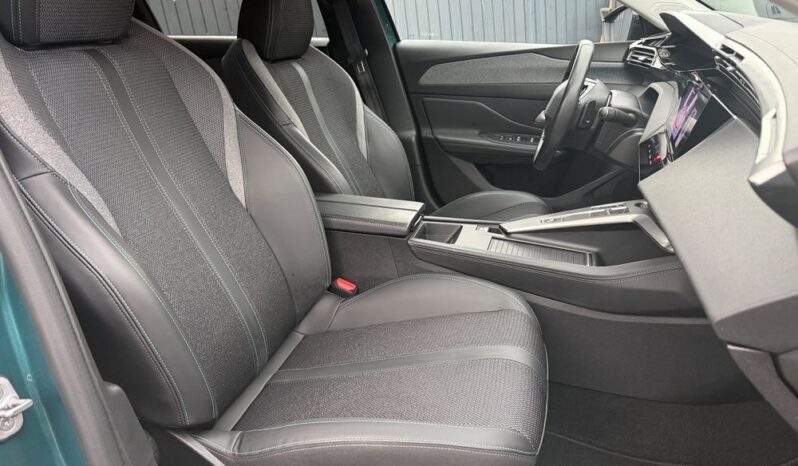 Peugeot 308 BlueHDi 130 EAT8 Allure full