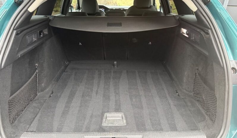 Peugeot 308 BlueHDi 130 EAT8 Allure full